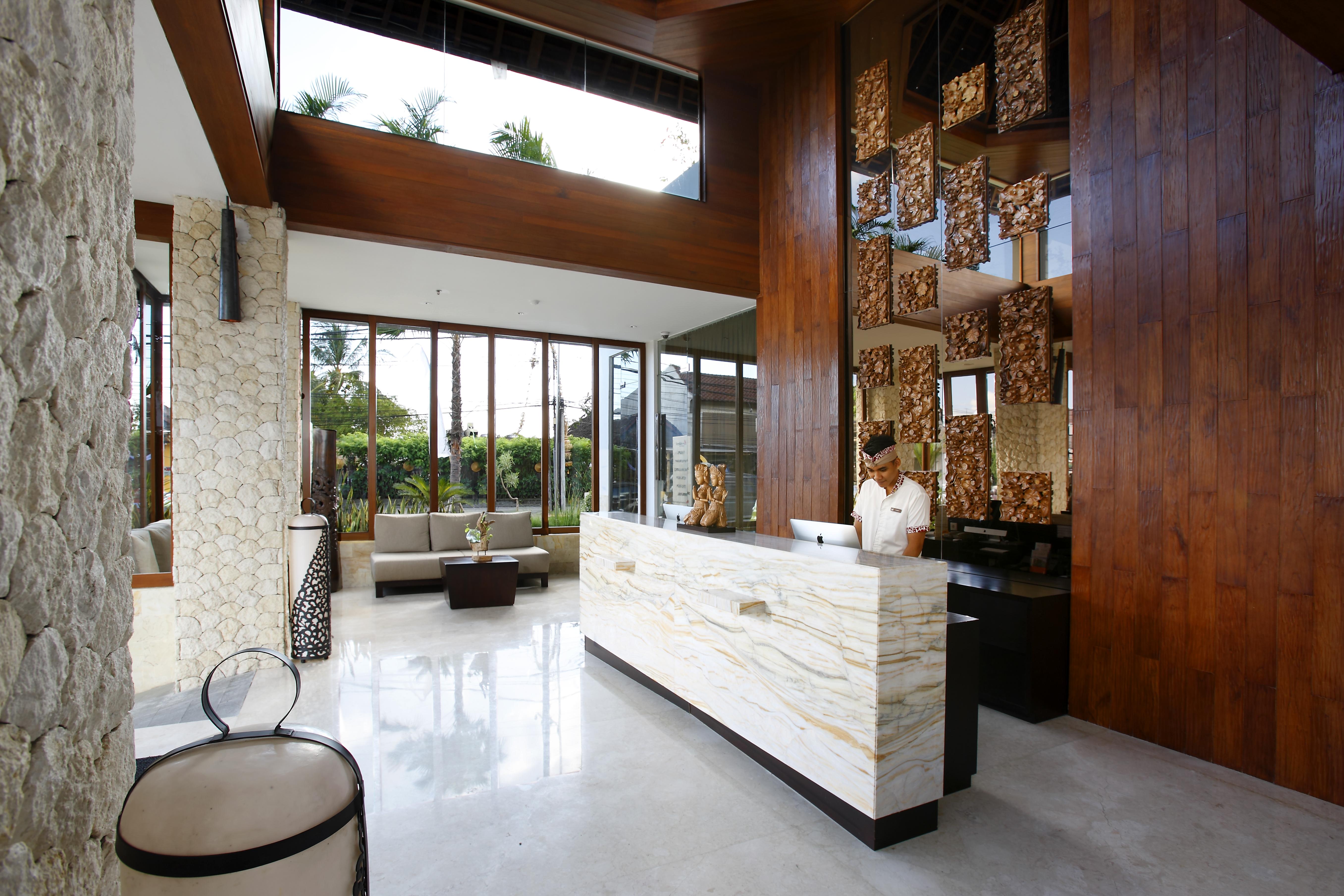 D'Primahotel Petitenget Seminyak 2 Esterno foto